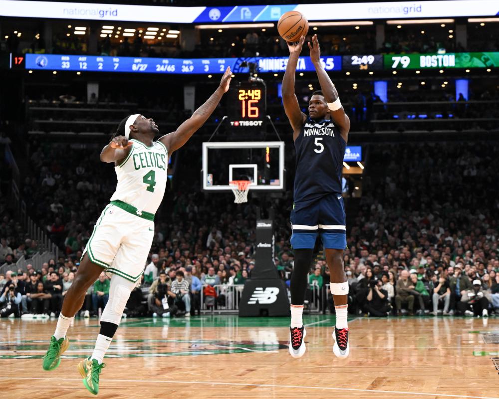 在水花飞溅 在水花飞溅